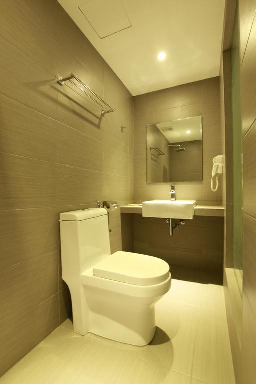 Hotel 99 Pusat Bandar Puchong Esterno foto