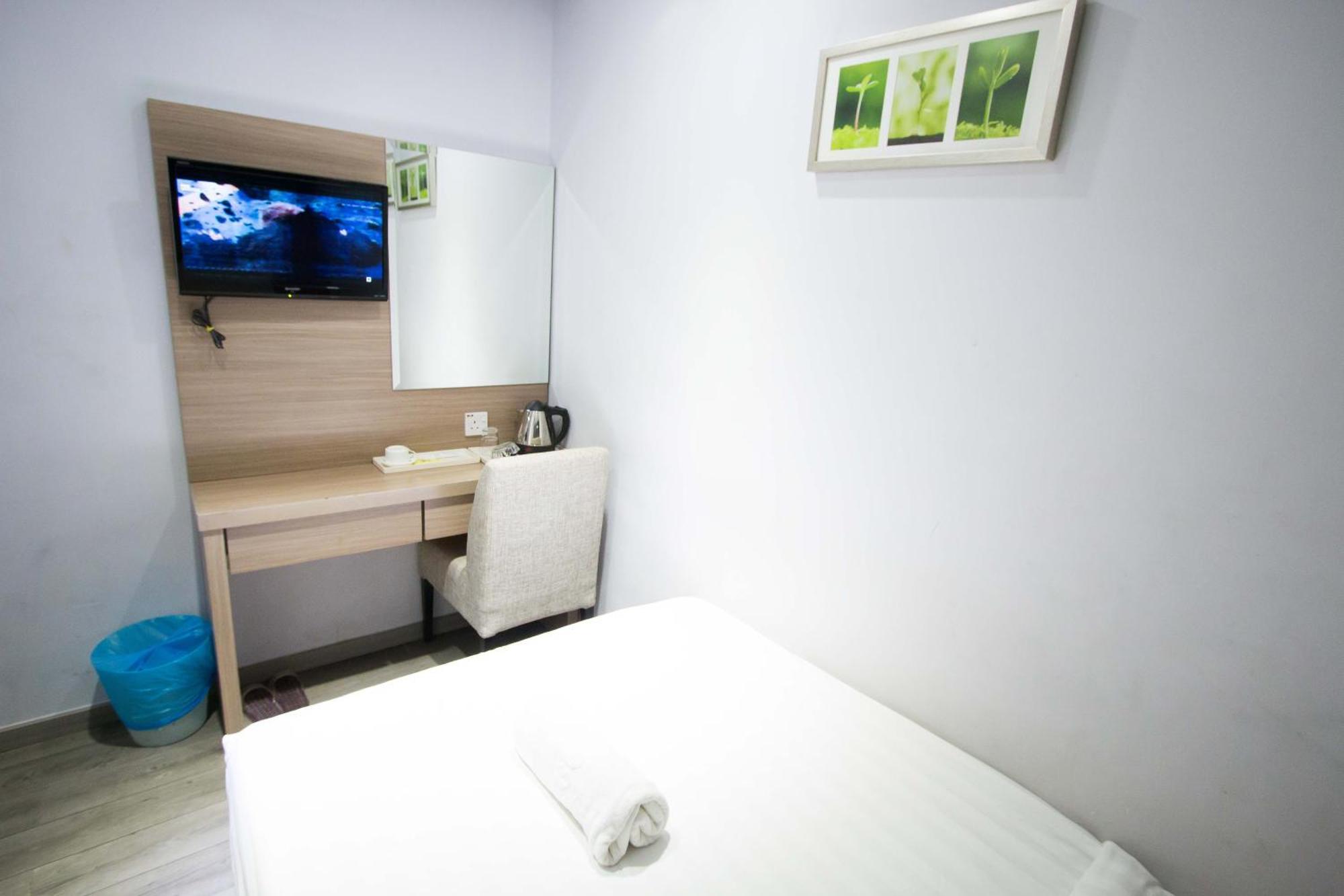 Hotel 99 Pusat Bandar Puchong Esterno foto