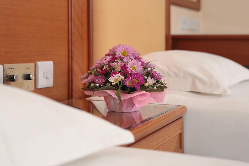 Hotel 99 Pusat Bandar Puchong Esterno foto