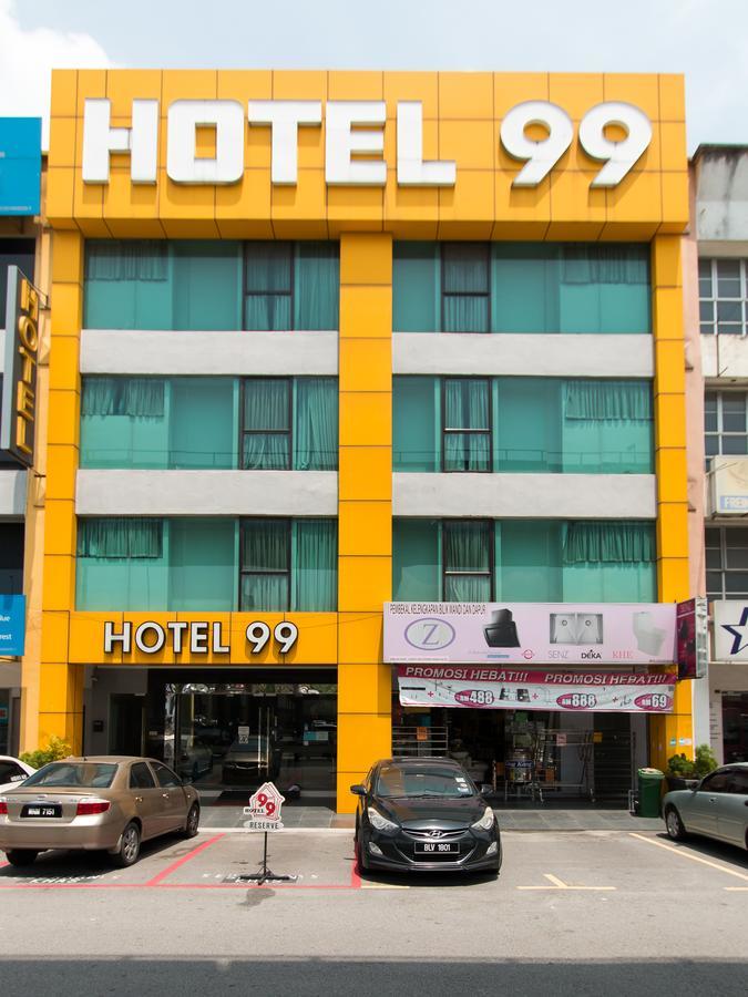 Hotel 99 Pusat Bandar Puchong Esterno foto