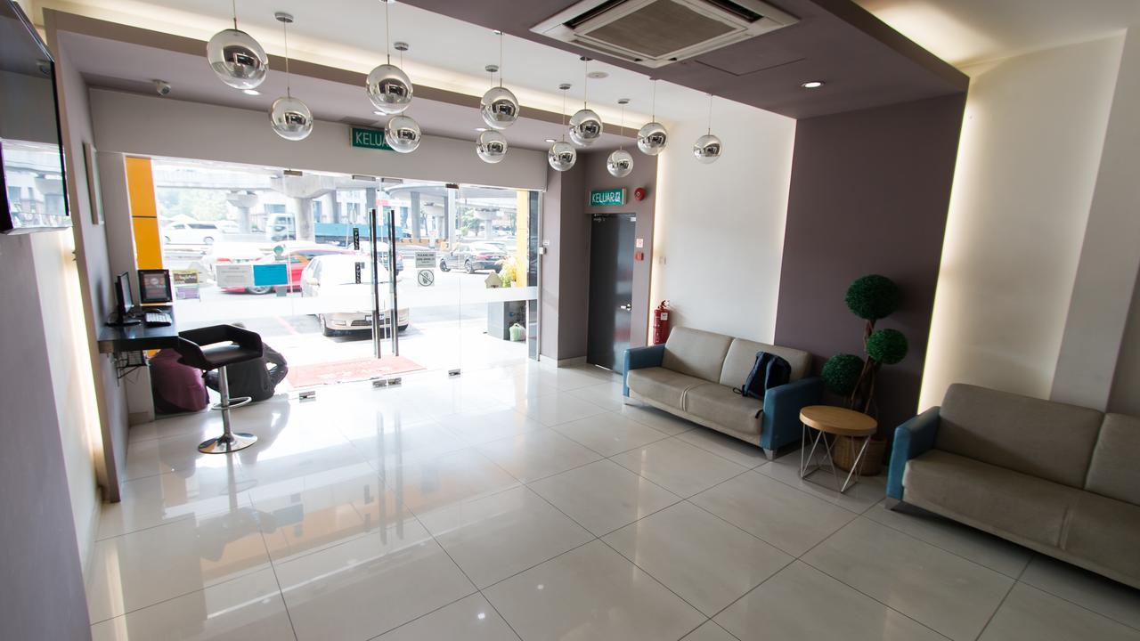 Hotel 99 Pusat Bandar Puchong Esterno foto