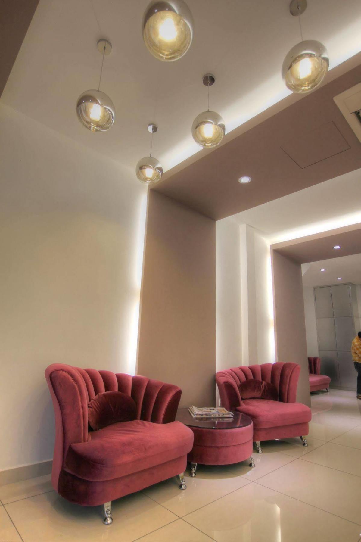 Hotel 99 Pusat Bandar Puchong Esterno foto